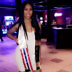 Meet your Posher, Jasmine